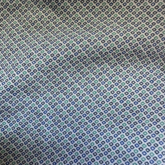 3 Men's Button Up Patterned Shirts - Picture 9 of 9